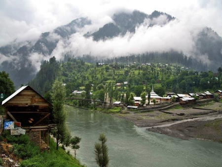 Neelum Valley AJK Tour Package (3Days / 2 Nights)